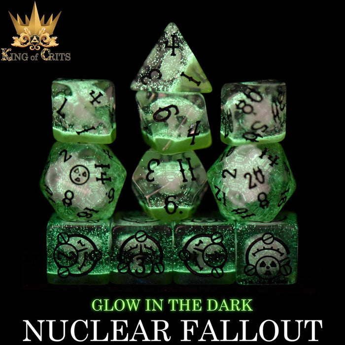 Nuclear Fallout - 11 Dice Set Glow