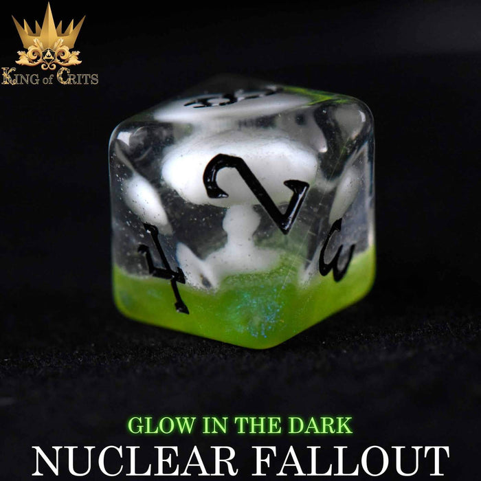 Nuclear Fallout - 11 Dice Set Glow